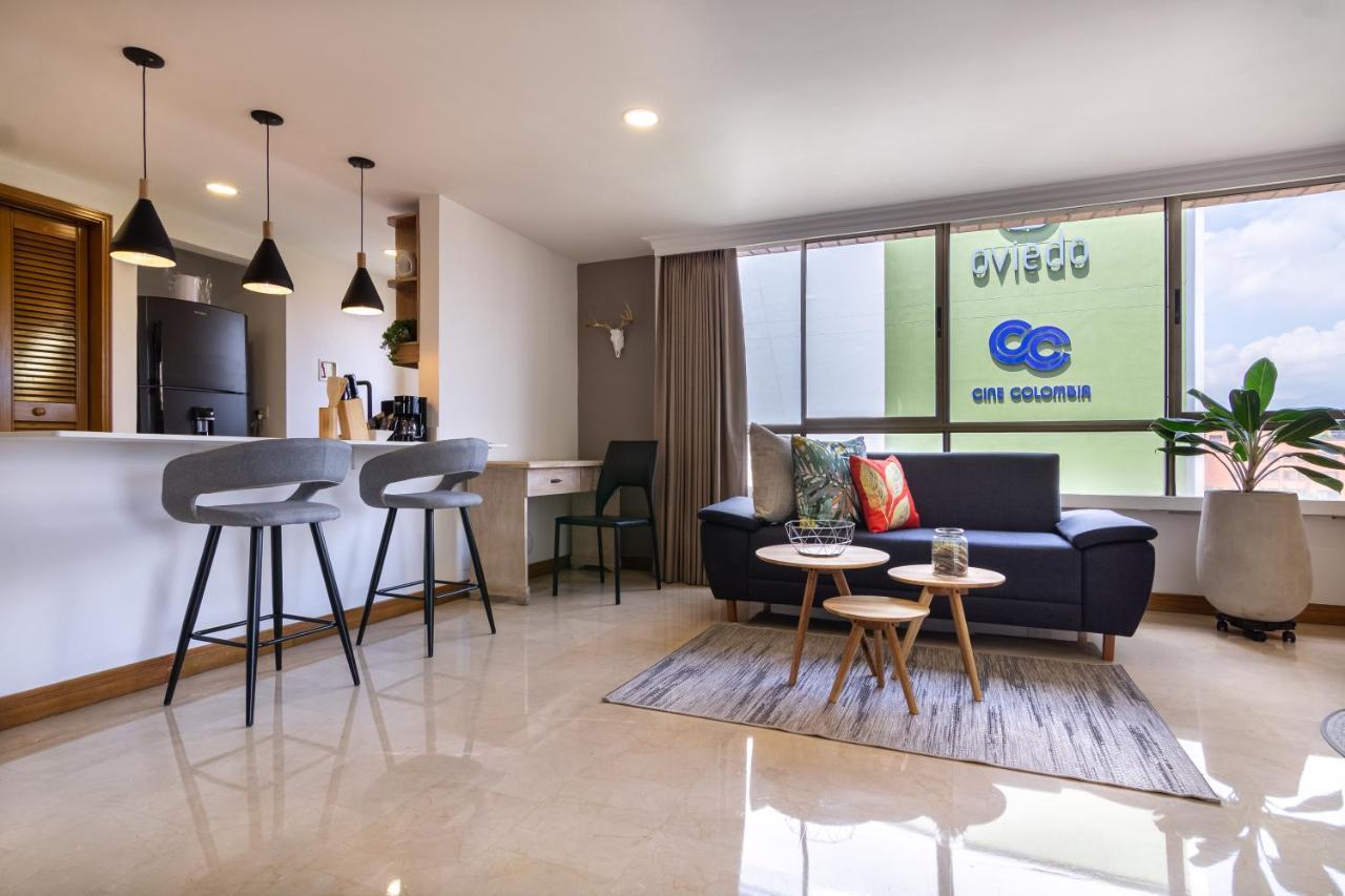 מדיין Alcazar De Oviedo By Ee Hoteles מראה חיצוני תמונה