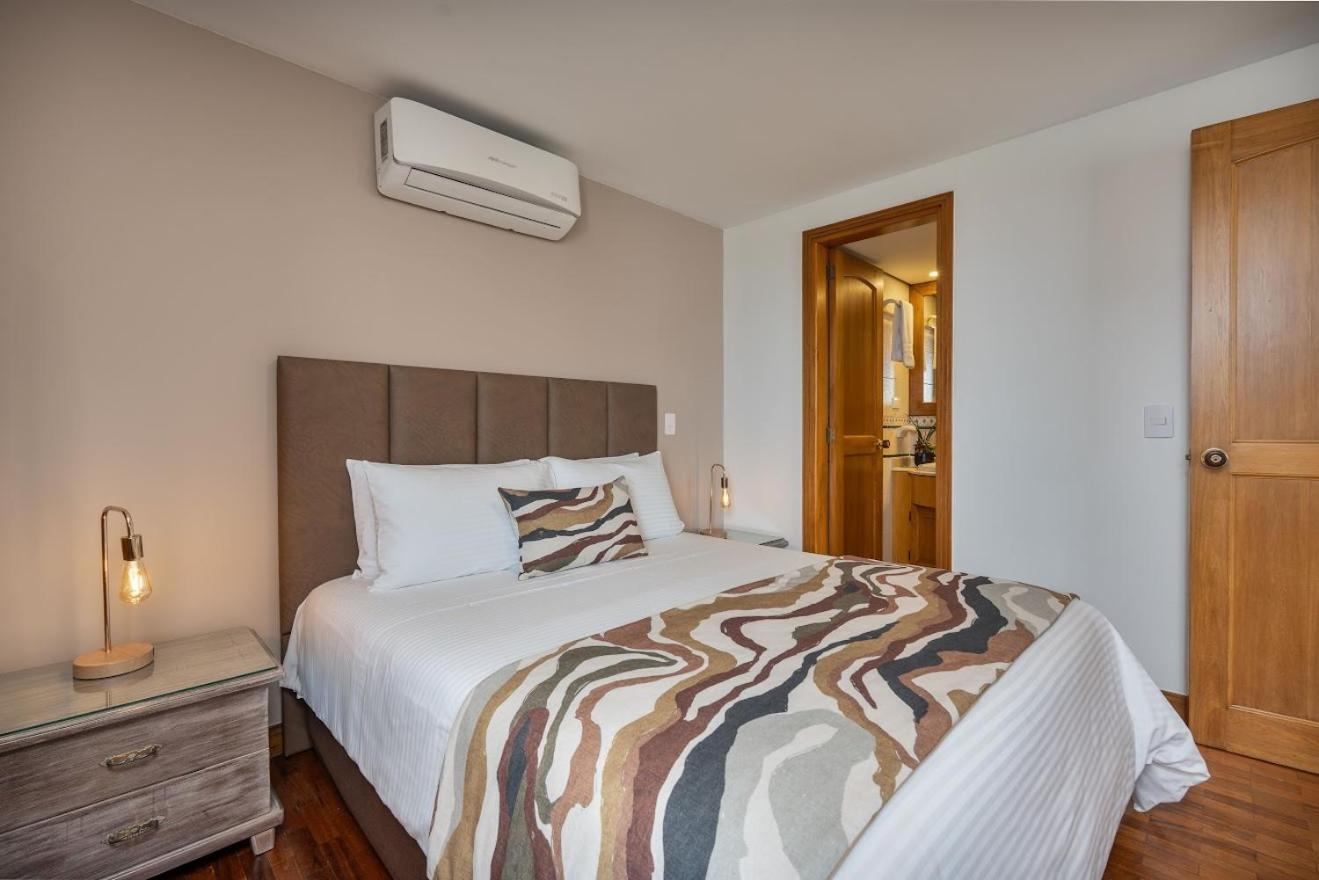מדיין Alcazar De Oviedo By Ee Hoteles מראה חיצוני תמונה